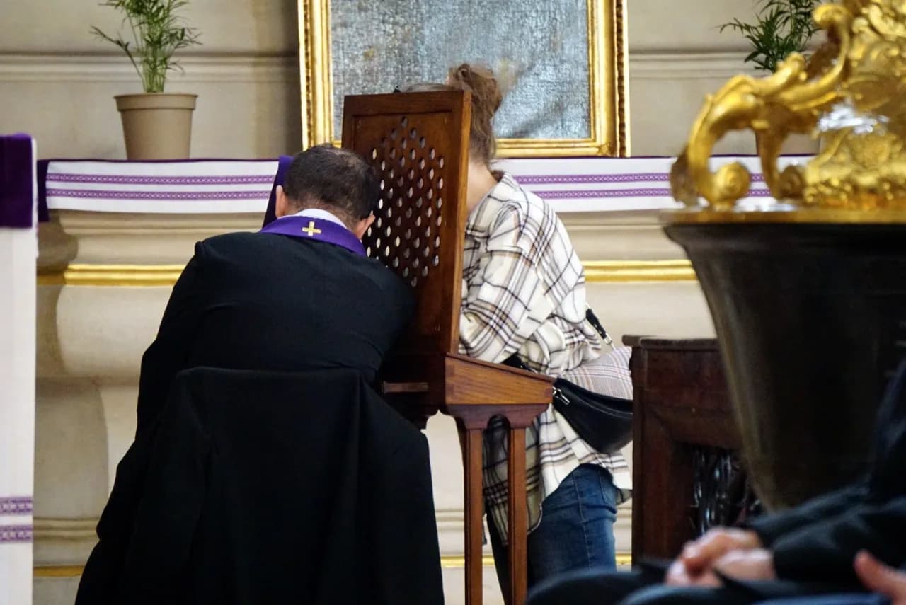 Spowiedź jak się spowiadać: proste kroki, które pomogą Ci w tym